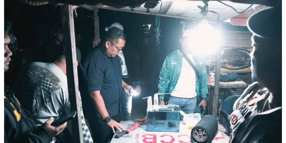 Polisi Gerebek Jermal 15 Belasan Pengguna Narkoba dan Barang Bukti Diamankan di Polrestabes Medan. (Realitasonline.id/Dok)