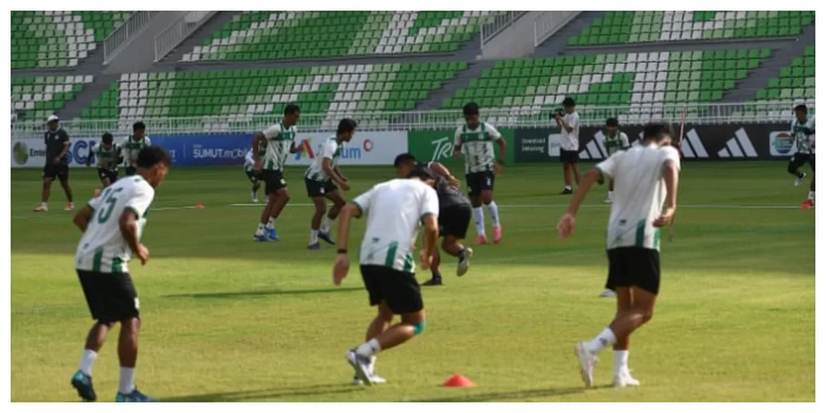 PSMS menggelar latihan di Stadion Utama Sumatera Utara dalam persiapan mengahadapi Adhyaksa FC (Realitasonline.id / KIM)
