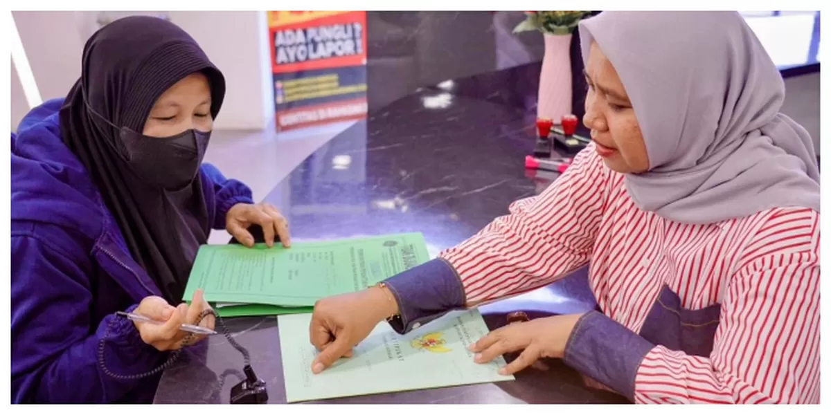 Keterangan gambar: Urus girik Warga nengurus girik agar diproses untuk diterbitkan sertifikat hak atas tanah.(Foto : Realitasonline / Ist)