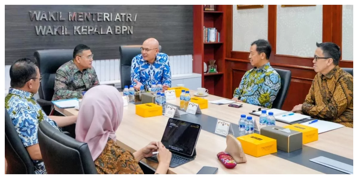 Pertemuan Wamen ATR BPN Ossy Dermawan dengan Wamenlu Arrmanatha Christiawan Nasir, bahas soal tanah yang dimiliki WNA dan Diaspora. (Realitasonline.id/Dok)