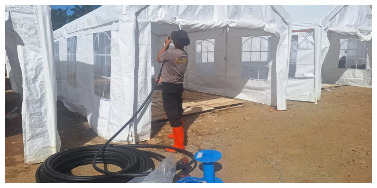 Poldasu dirikan 61 unit tenda Huntara yang memiliki penerangan Listrik di Batang Toru Tapsel. (Realitasonline.id/Humas Poldasu/Ogek Tanjung)