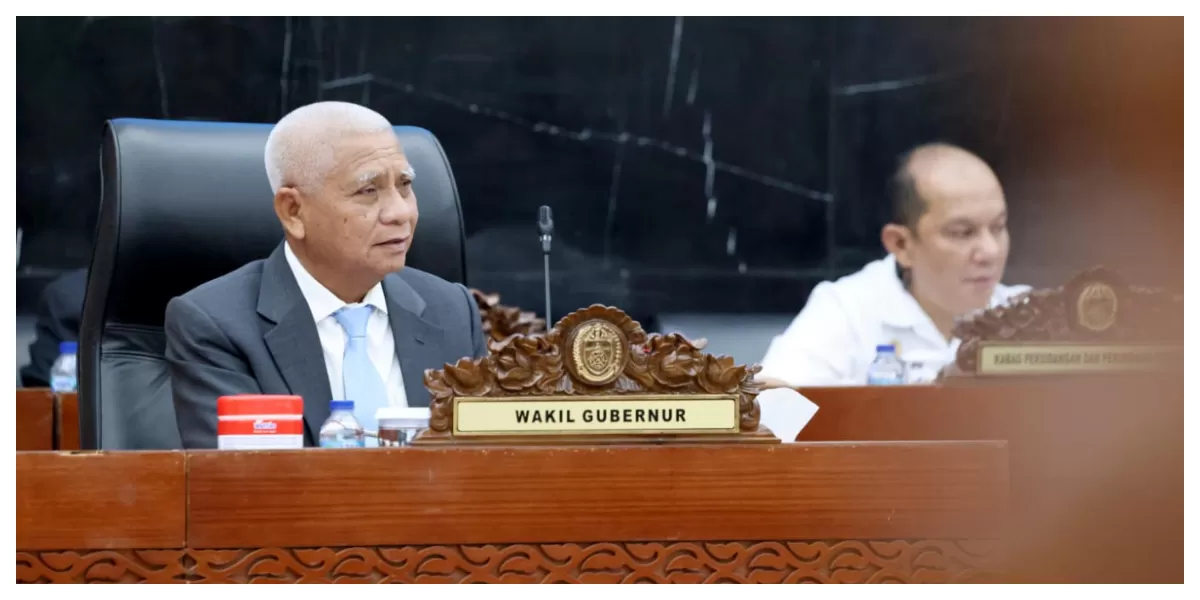 Wagub Surya menghadiri Rapat Paripurna  Penyampaian/Pengumuman Keputusan Pimpinan DPRD Sumut tentang APBD. (Realitasonline.id/Kominfo Sumut/YT Hariono)