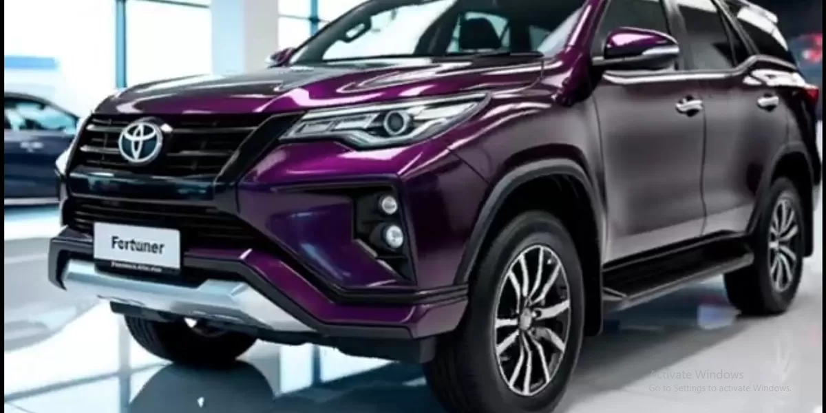Toyota Fortuner 2026 adalah generasi terbaru dari SUV legendaris yang sudah lama dikenal sebagai salah satu pilihan utama untuk mobil petualang sekaligus keluarga di Indonesia dan kawasan lainnya. (Tangkapan Layar YouTube Wheel Dive)