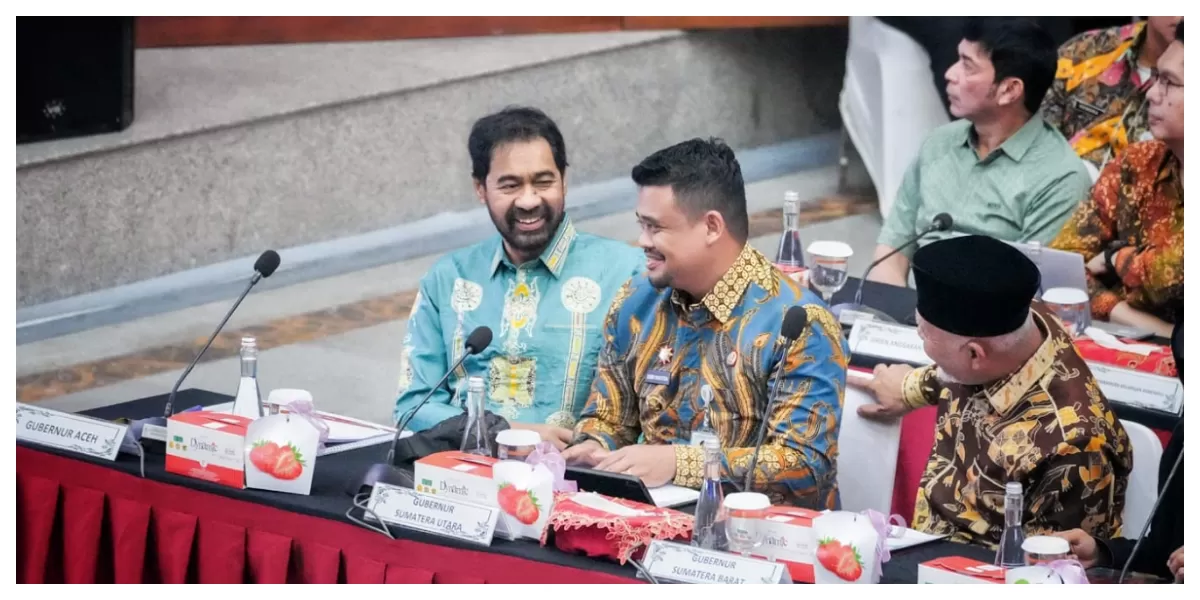 Gubernur Bobby Nasution saat rapat percepatan rehabilitasi dan rekonstruksi pascabencana alam wilayah Sumatera di Kementerian Dalam Negeri, Jakarta. (Realitasonline.id/DISKOMINFO SUMUT)