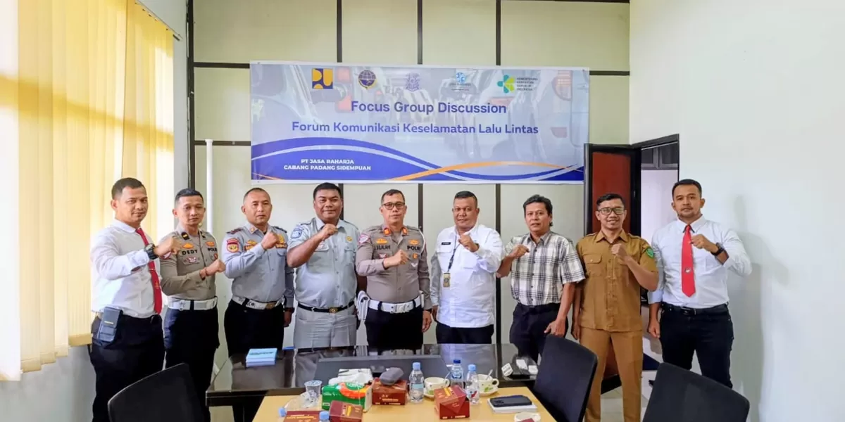 Polres Padangsidimpuan bersama BNNK Tapsel menggelar kegiatan FGD, yang berlangsung di Aula Kantor Jasa Raharja, Jalan Raja Inal Siregar Batunadua Jae, Kota Padangsidimpuan, Rabu (21/1/2026).(Foto : Realitasonline / Riswandy)