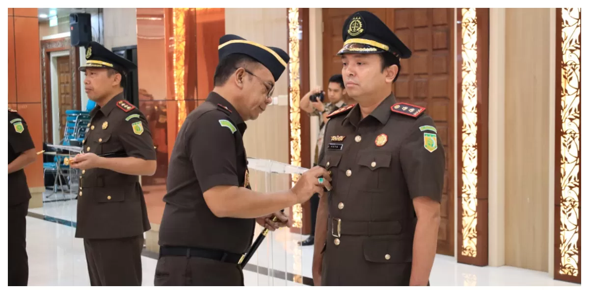 Sertijab Kepala Kejaksaan Negeri Batu, Arya Wicaksana gantikan Andy Sasongko. (Realitasonline.id/Dok)