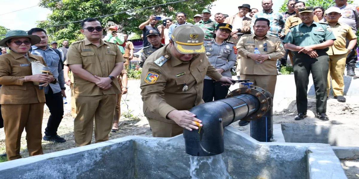 Bupati Samosir Resmikan Pompa Air Tenaga Surya di Onan Runggu (Realitas online.id/Nas)