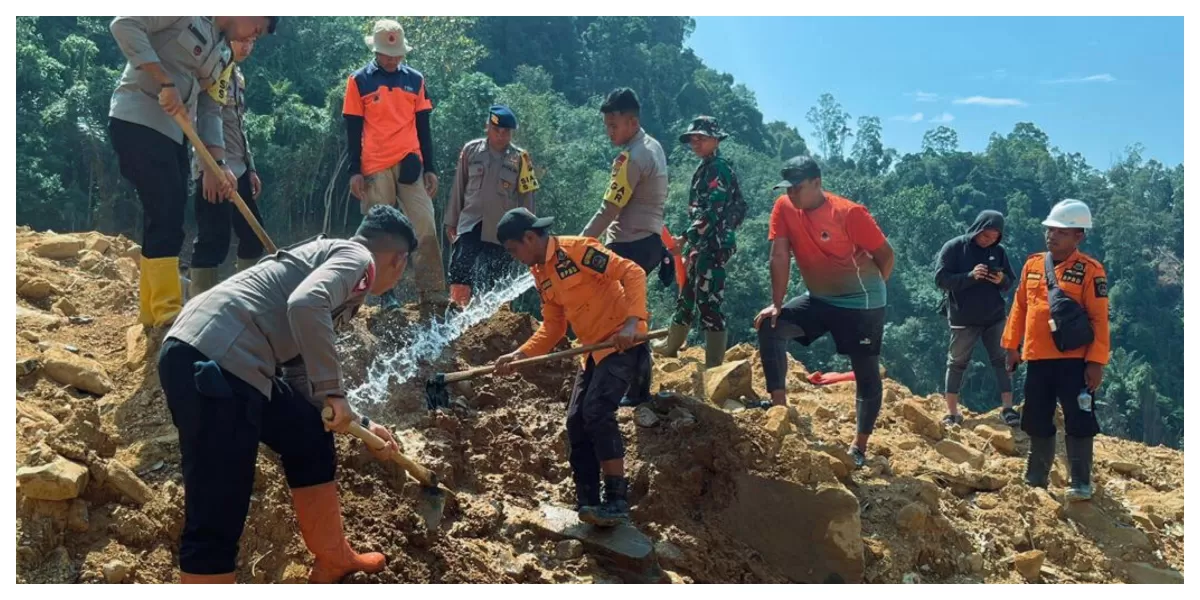 Brimob Poldasu rampungkan pembuatan sumur bor di Sibuluan Tapteng. (Realitasonline.id/Humas Poldasu/Ogek Tanjung)
