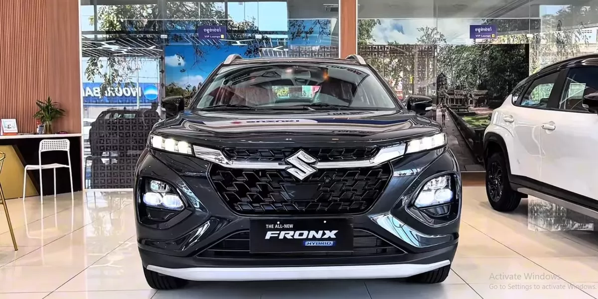 Suzuki FRONX SUV 2026 adalah SUV kompak yang didesain lebih tangguh dan modern dibanding versi sebelumnya (Tangkapan Layar YouTube CarPro TV)