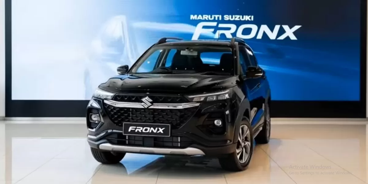 Suzuki Fronx adalah SUV kompak yang tampil dengan gaya modern dan sporty, memberikan kesan lebih berani dibanding hatchback biasa. (Tangkapan Layar YouTube Auto Drive India)