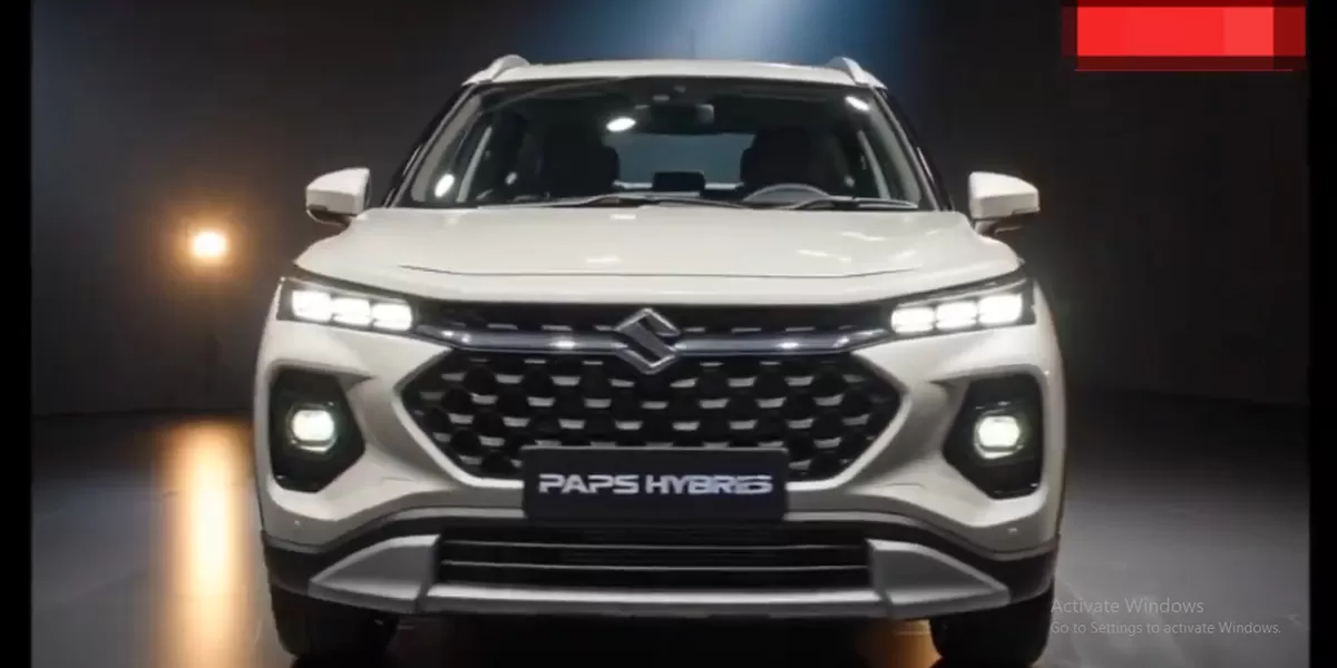Suzuki Fronx adalah sebuah SUV kompak yang diperkenalkan oleh Suzuki sebagai model yang menawarkan efisiensi bahan bakar dengan harga yang lebih terjangkau. (Tangkapan Layar YouTube Auto Verse)