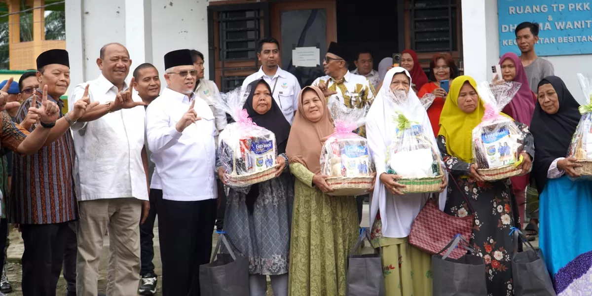 Kunjungan tersebut dipimpin oleh Wakil Ketua Komisi VIII DPR RI selaku Ketua Tim, H. Ansory Siregar