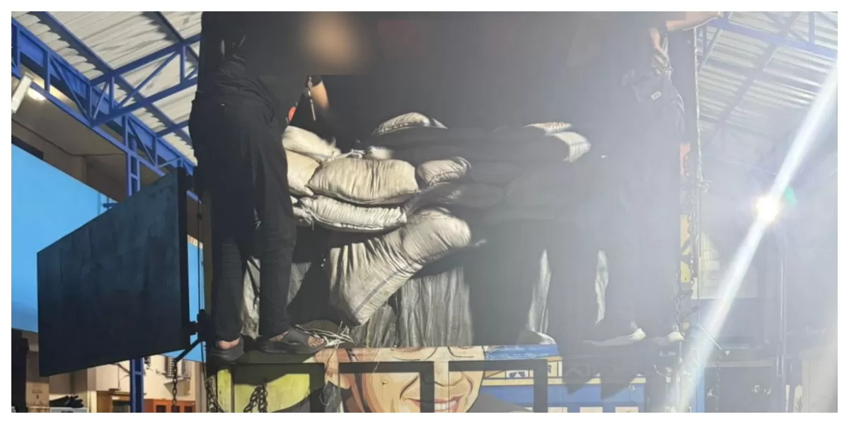 Keterangan Foto : Bea Cukai Malang gagalkan upaya penyeludupan rokok ilegal sebanyak 2,5 juta batang rokok ilegal (Realitasonline.id / Deni)