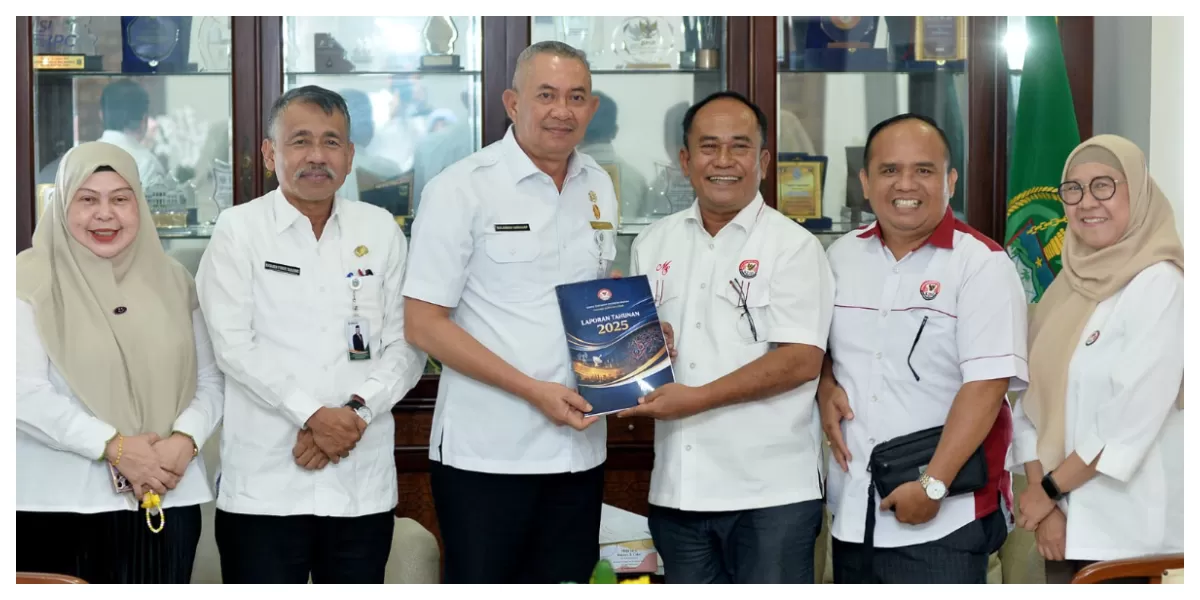 Pj Sekda Sumut Sulaiman Harahap menerima audiensi KPID Provinsi Sumatera Utara, Rabu (4/2/2026). (Realitasonline.id/Alexander AP Siahaan/Kominfo Sumut)