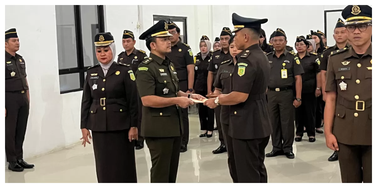 Sertijab Kasi Datun, Dr M Kenan Lubis SH MH dilantik menggantikan Richard (Realitasonline.id/RH)