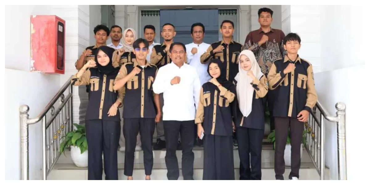 Bupati Serdang Bedagai (Sergai) saat menerima audiensi (IRMSAPS). (Realitasonline.id/Dok)