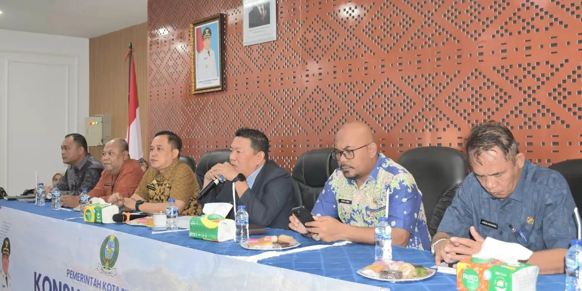 Foto: Wakil Wali Kota Sibolga, Pantas Maruba Lumbantobing saat menyampaikan kata sambutan pada kegiatan Konsultasi Publik Penyusunan Rancangan Awal Rencana Kerja Pemerintah Daerah (RKPD) Tahun 2027. (Realitasonline.id/Dok)