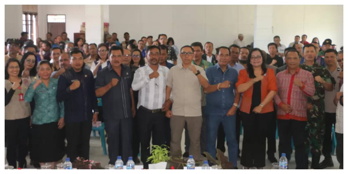 Bupati Taput Taripar Hutabarat dan OPD serta elemen masyarakat saat Musrenbang di Muara. (Realitasonline.id/AS)