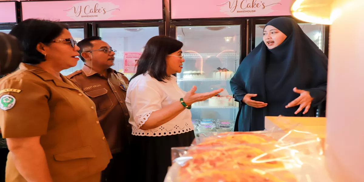 Liswati berkunjung ke UMKM Siantar  (Realitasonline.id/RH)