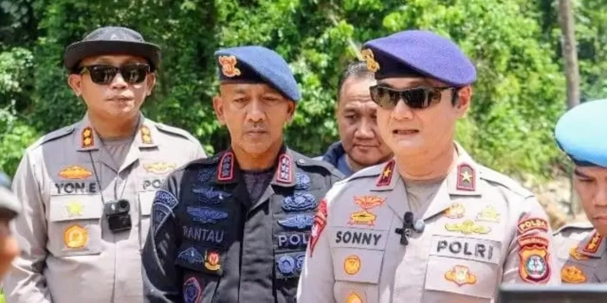 Wakapolda Sumut, Brigjen Sonny Irawan, beri keterangan terkait penggerebekan PETI di Perbatasan Madina - Tapsel, Selasa (3/3/2026). (Foto : Realitasonline/Ist)