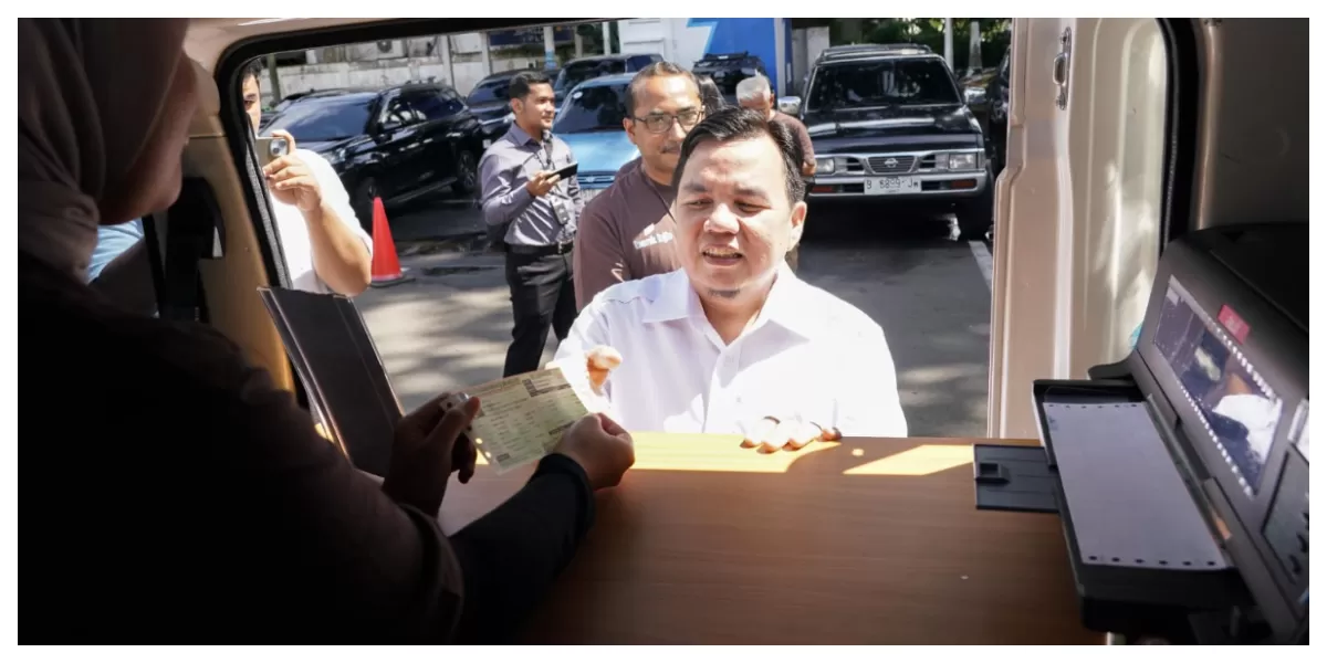 Ketua DPRD Kota Bogor Dr. Adityawarman Adil menghadiri pembukaan Pekan Panutan Pembayaran PBB dan PKB 2026 di Plaza Balaikota Bogor, Rabu 4 Maret 2026. (Realitasonline.id/Dok)