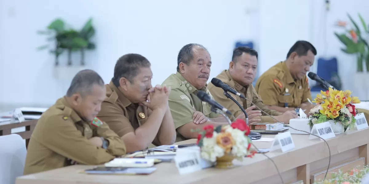 Bupati Asahan Saat Membuka Rakorpem Bulan Maret