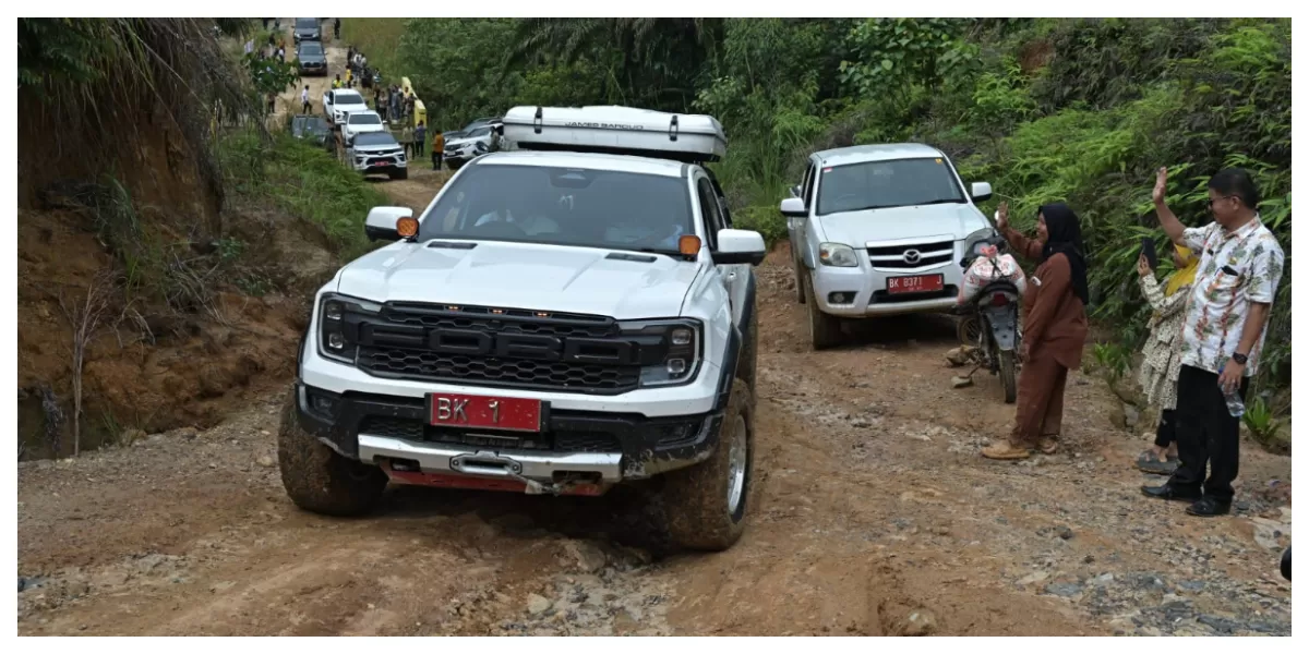 Pemprov Sumut tahun ini segera mulai bangun jalan rusak yang menghubungkan Toba dan Labura. (Realitasoline.id/Kominfo Sumut)