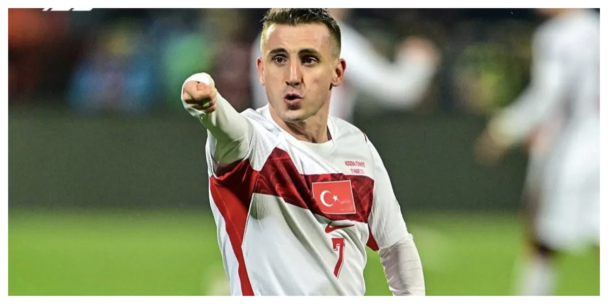 Keterangan Foto : Selebrasi Kerem Akt&uuml;rkoğlu setelah mencetak gol (Realitasonline.id / ig : @433)