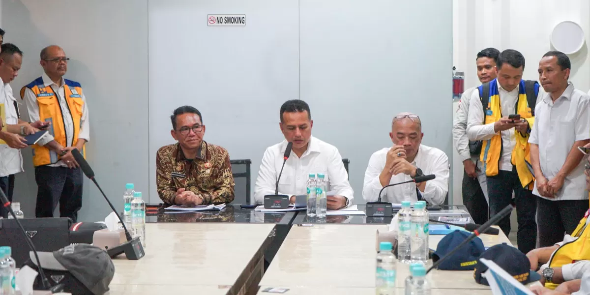 Saat Kunjungan Komisi V DPR RI, Wakil Wali Kota Medan Minta Pertemuan Lintas Sektor Atasi Banjir Rob Belawan