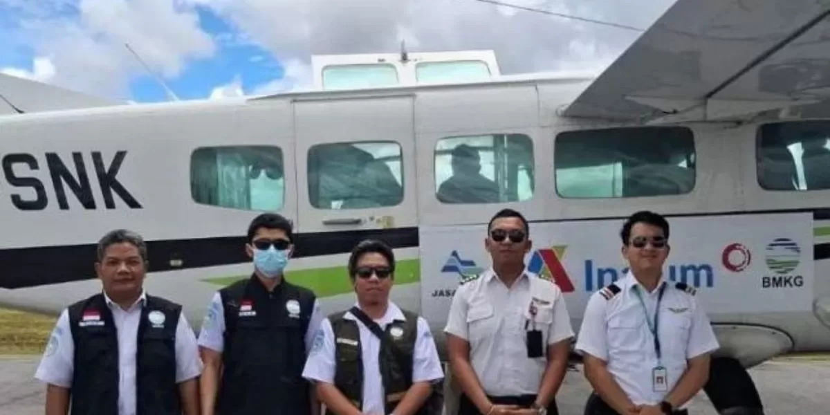 BMKG bersama PJT I dan INALUM melaksanakan operasi modifikasi cuaca untuk meningkatkan ketinggian permukaan air Danau Toba