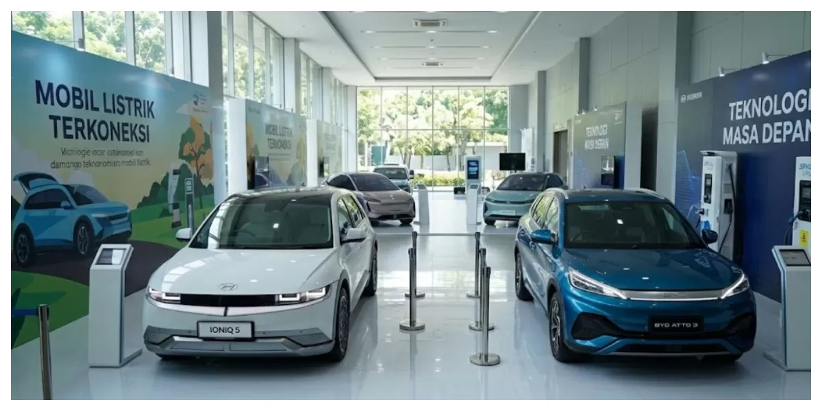 Ilustrasi mobil listrik yang menjadi bagian dari upaya pengembangan kendaraan ramah lingkungan di Indonesia (Realitasonline/ Canva)
