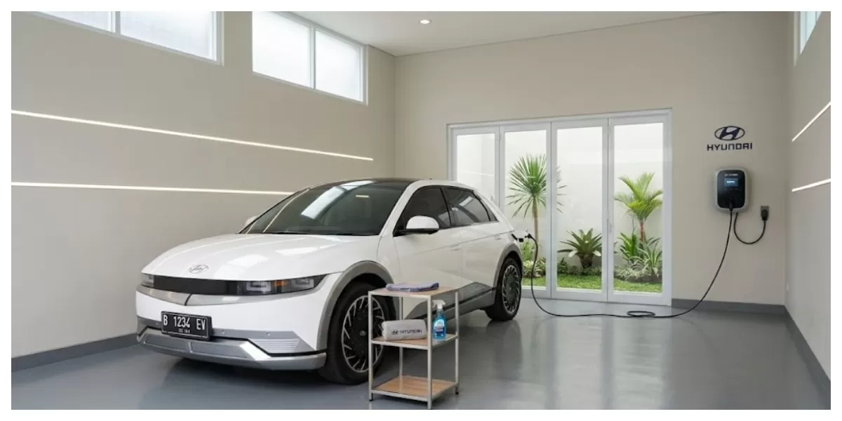 Ilustrasi mobil listrik modern dengan teknologi baterai terbaru dan sistem pengisian daya cepat (Realitasonline/ Canva)