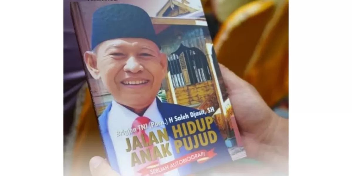 Autobiografi mantan Gubernur Riau, Brigjen TNI (Purn) Saleh Djasit.