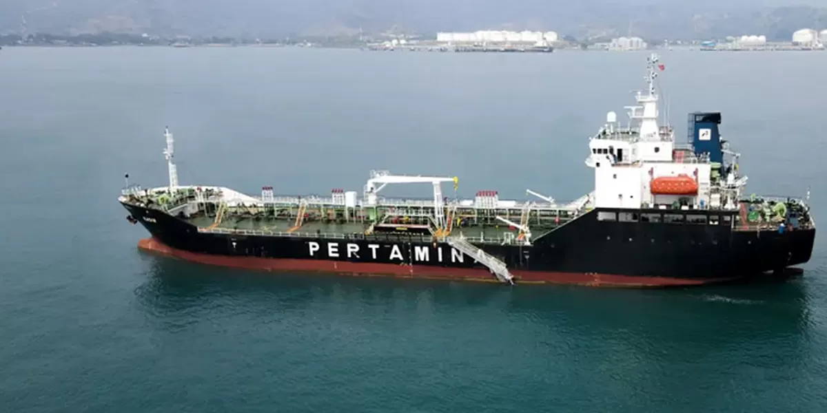 Armada kapal sewa PIS disorot CBA setelah data menunjukkan 42 persen kapal berusia lebih dari 20 tahun, memicu pertanyaan soal keselamatan dan efisiensi operasional.   (Dok. pertamina-pis.com)