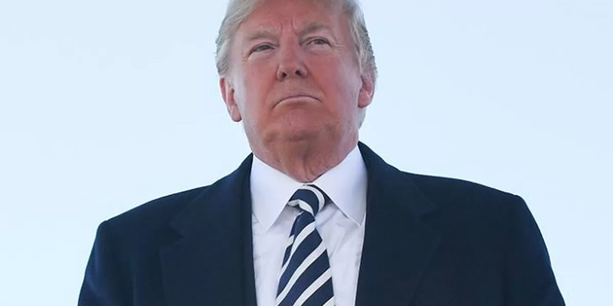 Presiden Donald Trump menandatangani memorandum penarikan AS dari 66 organisasi dunia sebagai bagian dari kebijakan luar negeri America First.  (Facebook.com @Donald Trump)