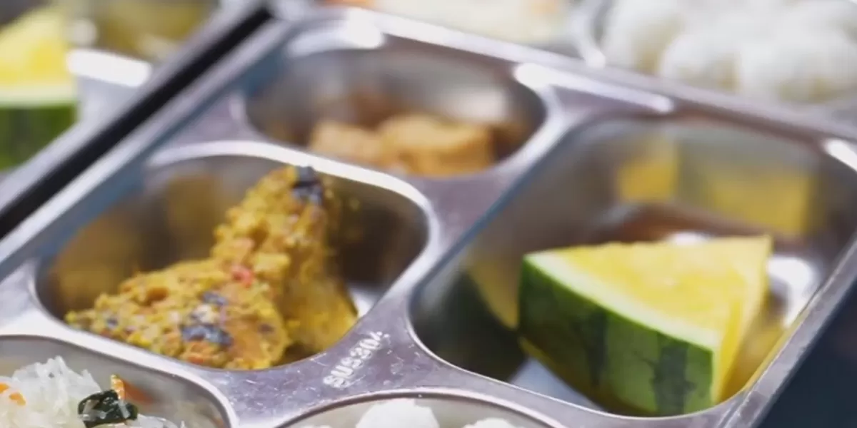 Menyoroti isu mark up bahan baku dalam paket program makan bergizi gratis (MBG) yang menuai sorotan di media sosial (instagram / @badangizinasional.ri)