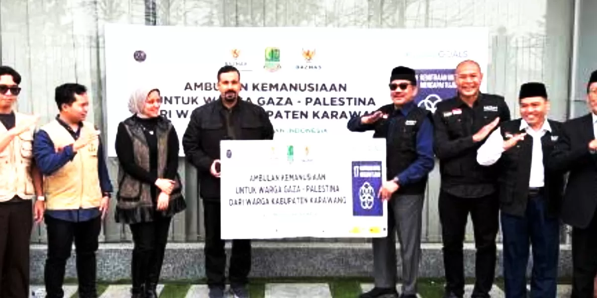 Kabupaten Karawang menunjukkan komitmennya dalam aksi kemanusiaan global dengan menyalurkan bantuan berupa satu unit mobil ambulans untuk masyarakat Palestina. (Karawang.go.id)