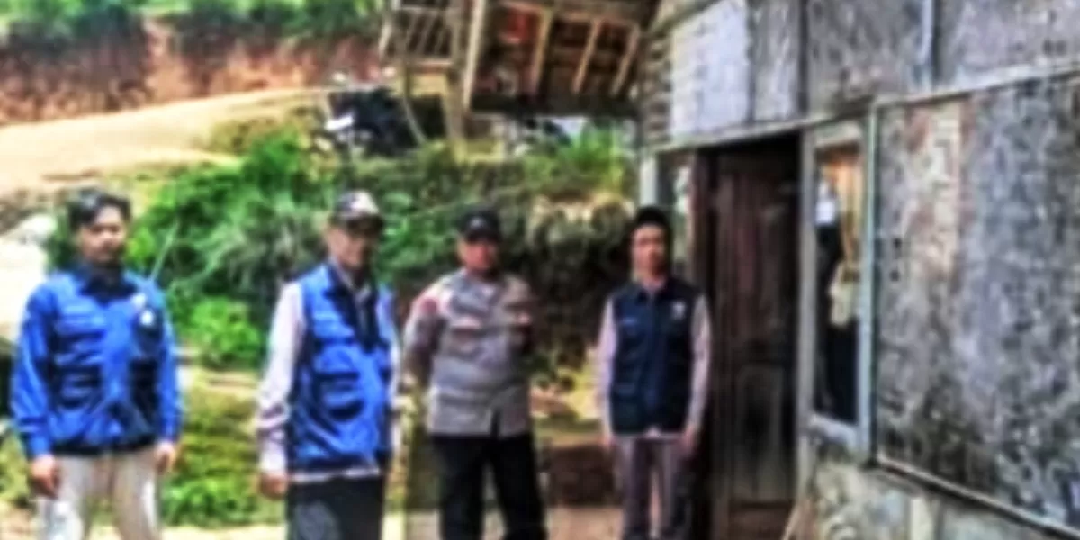 Kepala Desa Cimarias, Mamat Rohmat, menyampaikan rasa syukurnya atas bantuan tersebut. Menurutnya, program ini sangat dinantikan warga. (Dody)