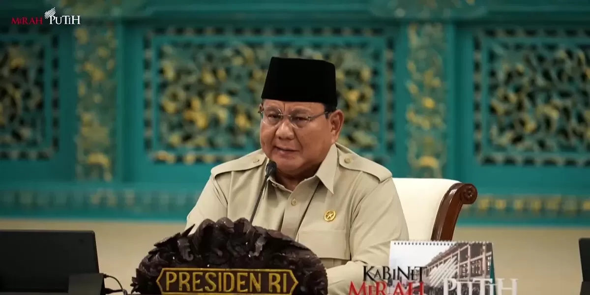 Presiden Prabowo. Pesan Presiden Prabowo soal ekonomi Indonesia tetap kuat menjadi perhatian dalam Sidang Kabinet Paripurna terbaru. (Dok. Bakom RI)
