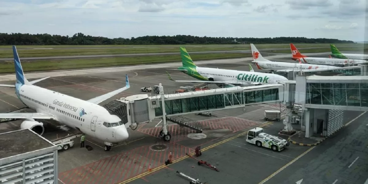 Aktivitas penumpang pesawat di bandara utama Indonesia meningkat menjelang puncak arus mudik Lebaran berdasarkan proyeksi Kementerian Perhubungan. (Dok. Menpan.go.id)