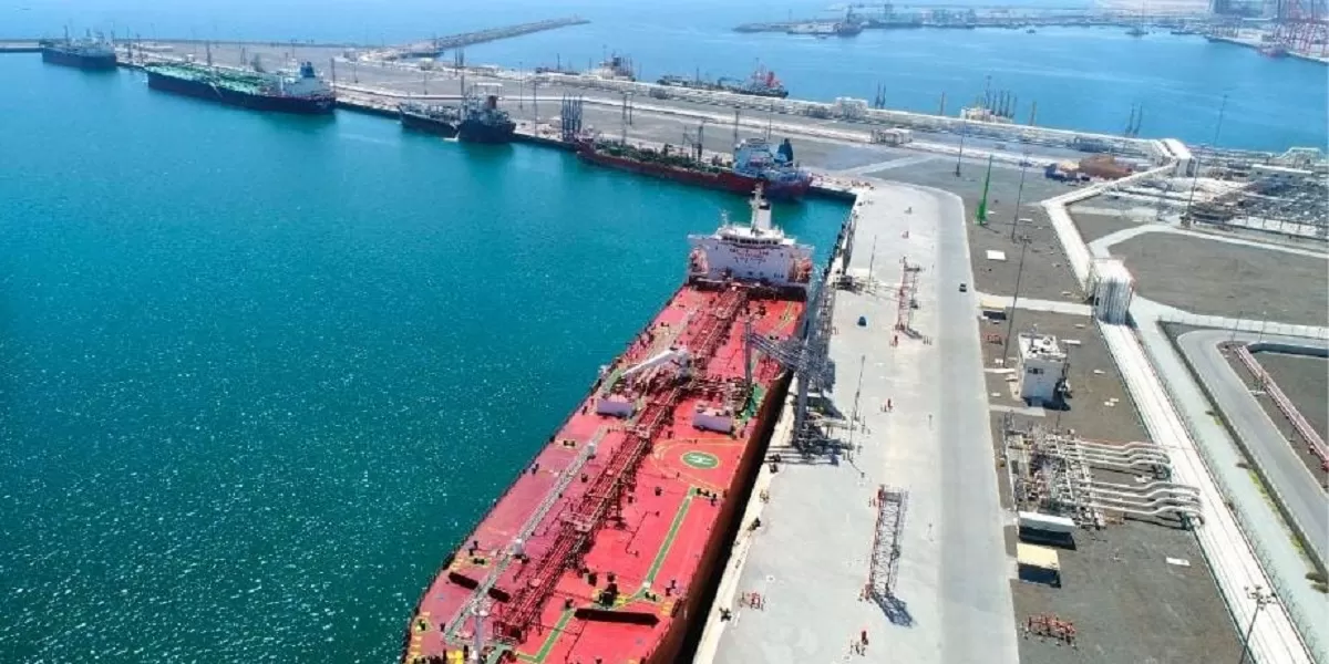 Pelabuhan Fujairah.Petugas keamanan meningkatkan pengawasan fasilitas energi di Fujairah setelah serangan drone yang memicu kekhawatiran pasar global. (Dok. Port of Fujairah)