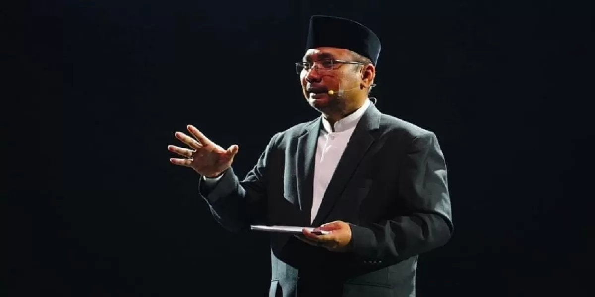Mantan Menag Yaqut  Cholil Qoumas. Perkembangan kasus dugaan korupsi haji 2024 menjadi perhatian setelah KPK menjelaskan alasan hukum perubahan status penahanan tersangka. (Dok. Instagram @gusyaqut)
