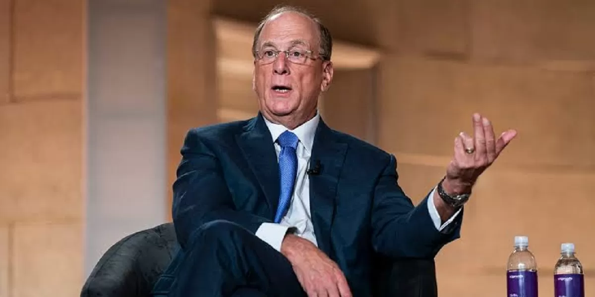 CEO BlackRock, Larry Fink. Industri manufaktur berpotensi terdampak kenaikan biaya energi akibat lonjakan harga minyak dunia. (Dok. Blackrock.com)