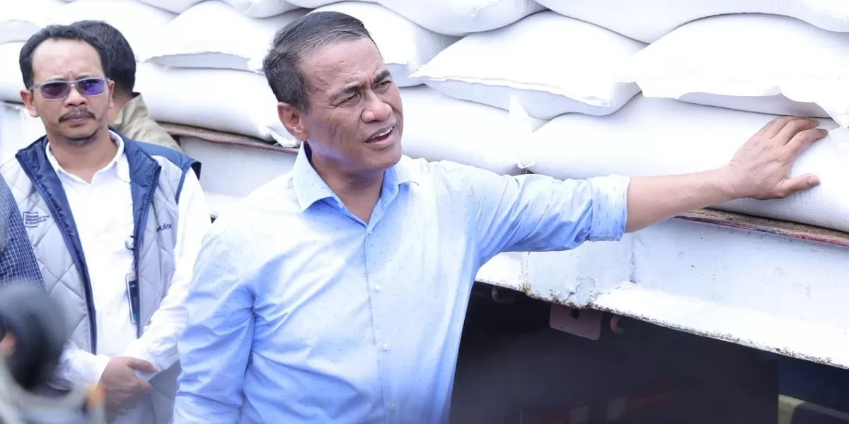Kepala Bapanas Amran Sulaiman. Penyerapan beras petani oleh Bulog menjadi kunci penguatan stok Cadangan Beras Pemerintah menghadapi musim kemarau 2026. (Dok. Bapanas)