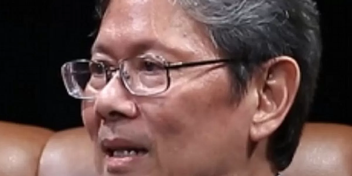 Ekonom senior, Prof. Anthony Budiawan. Ketegangan geopolitik dunia meningkatkan kewaspadaan pemerintah dan pelaku pasar terhadap potensi gangguan pasokan energi internasional.  (Instagram.com @anthony_budiawan)