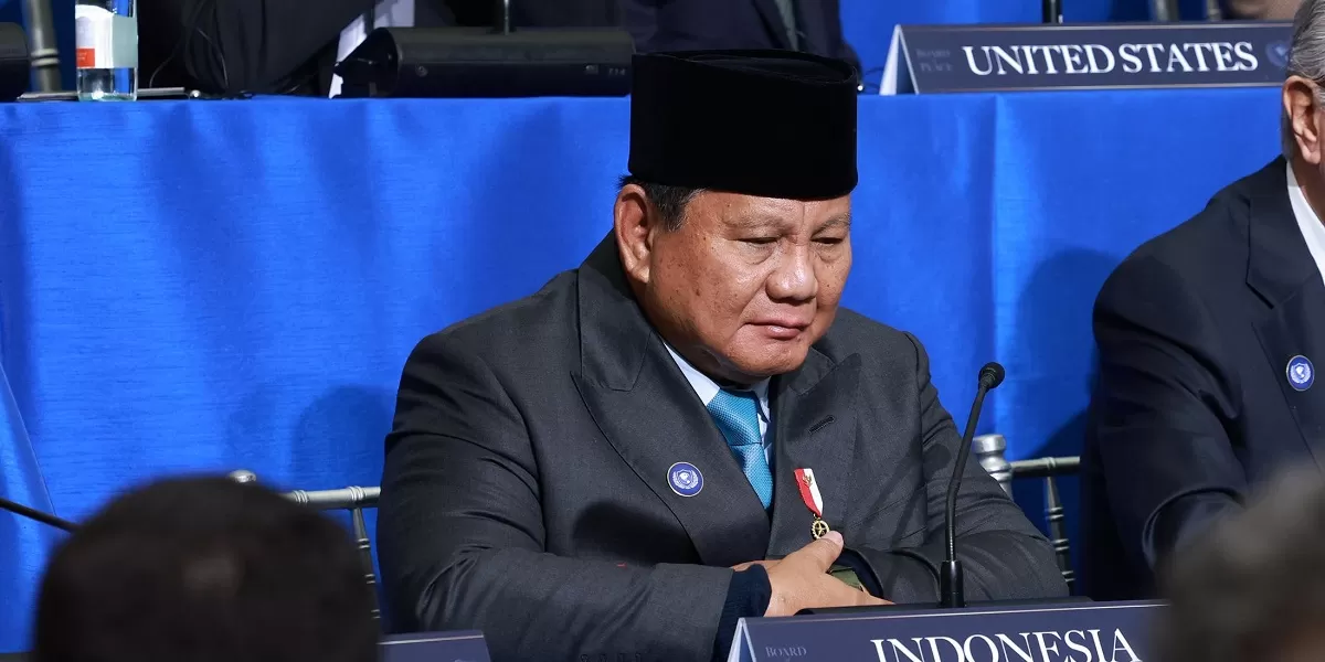 Presiden Prabowo membahas peluang Indonesia menjadi safe haven investasi global di tengah gejolak geopolitik. (Dok. Instagram @prabowo)