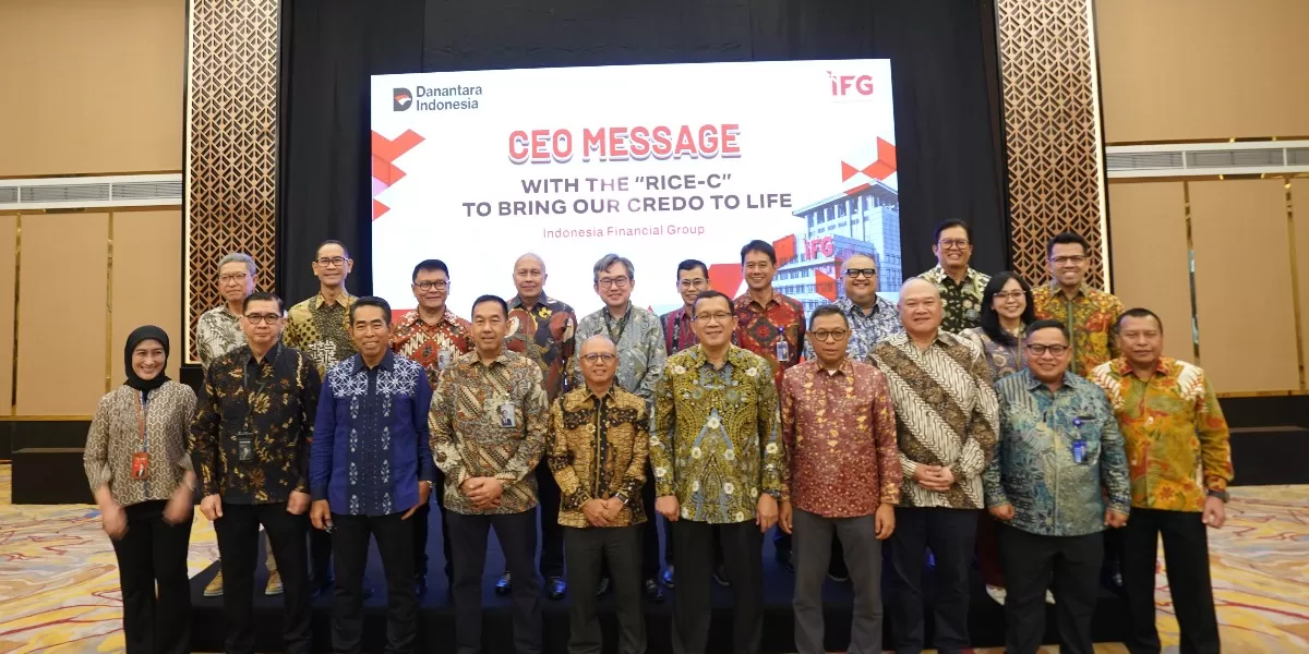 Jajaran manajemen IFG Group saat Town Hall Awal Tahun 2026, menegaskan komitmen transformasi bisnis dan penguatan customer centricity. (Ist)