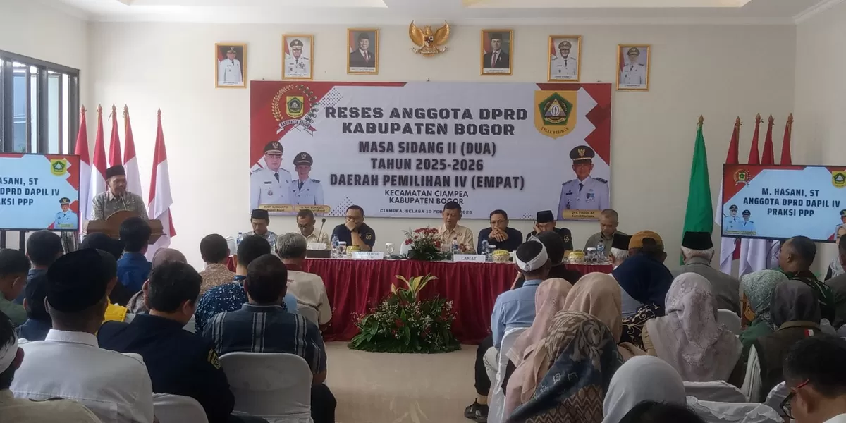 Anggota DPRD Kabupaten Bogor serap aspirasi warga Ciampea, fokus perbaikan jalan Bojong Rangkas dan pembangunan sekolah negeri baru. (AF)