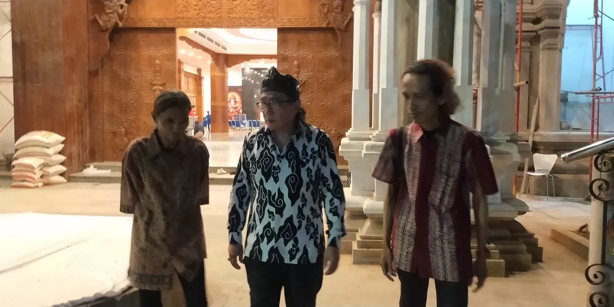 Asep dari Xray Band menghadiri Tari Genjring Party di Jakarta sebagai dukungan pelestarian budaya. (Ist)