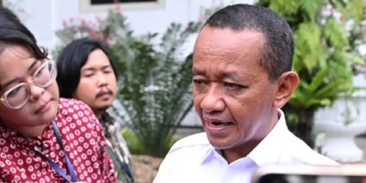 Menteri ESDM Bahlil Lahadalia. Ilustrasi pelabuhan energi global yang menjadi pusat distribusi minyak dunia di tengah ketegangan kawasan Timur Tengah. (Instagram @bahlilahadalia)